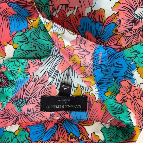 Banana Republic Floral Women's Top - Multicolor in Medium - Picture 3 of 5